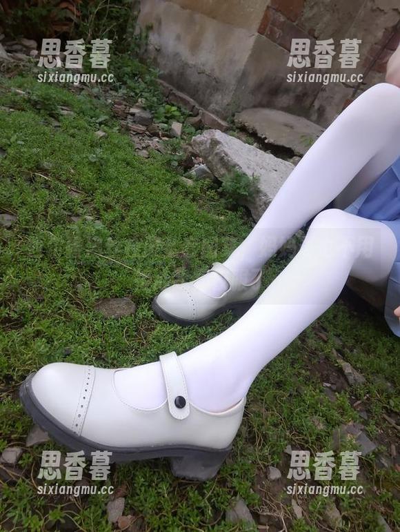 西尔酱 西尔酱黑丝校服全套图集,妈妈再也不用担心我穿校服了
