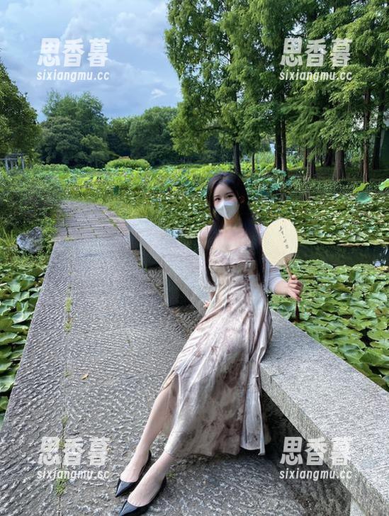 微密圈 - 软妹小九九女仆精选，露个肩膀真是没问题的款式！