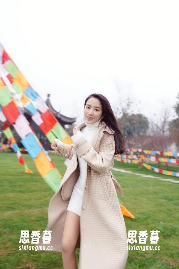 微密圈 - 我们的辣妈女神，泳池合集火热上线！