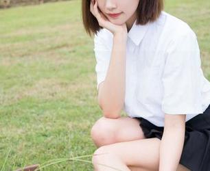 魅妍社 - 大白兔emma最新女仆写真集：为了拍照，我宁愿放弃午饭！